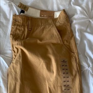 Men’s American Eagle Original Straight Khaki
